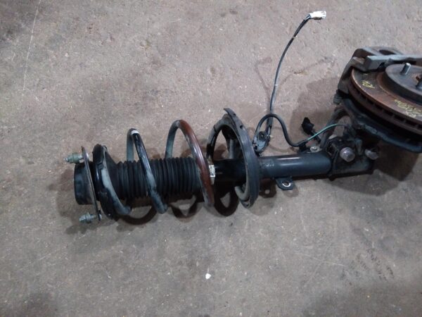 2006 LEXUS RX SERIES RIGHT FRONT STRUT