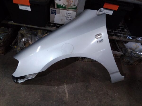 2002 TOYOTA COROLLA LEFT GUARD