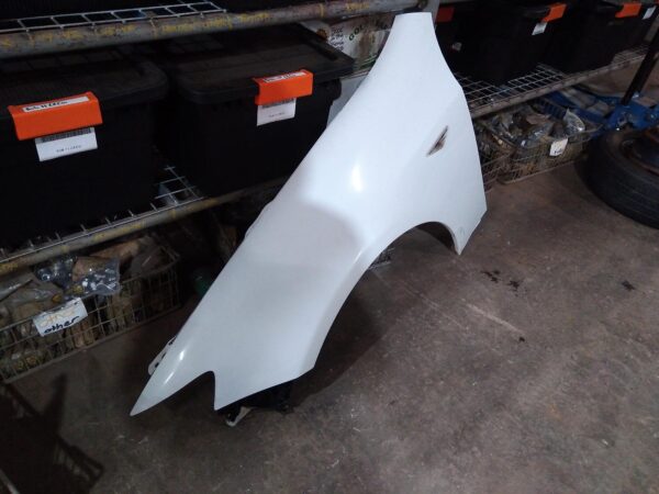2010 FORD FALCON Left Guard