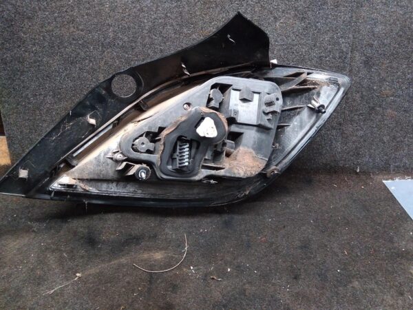 2006 HOLDEN ASTRA LEFT TAILLIGHT