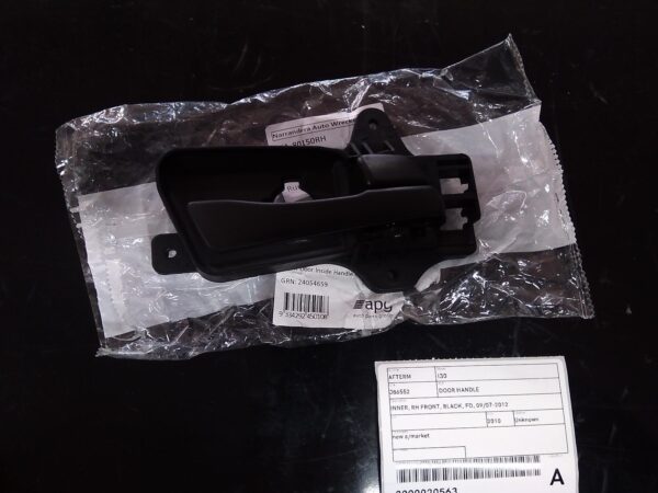 2010 HYUNDAI I30 DOOR HANDLE