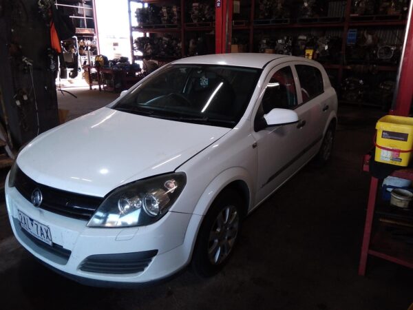 2006 HOLDEN ASTRA LEFT TAILLIGHT