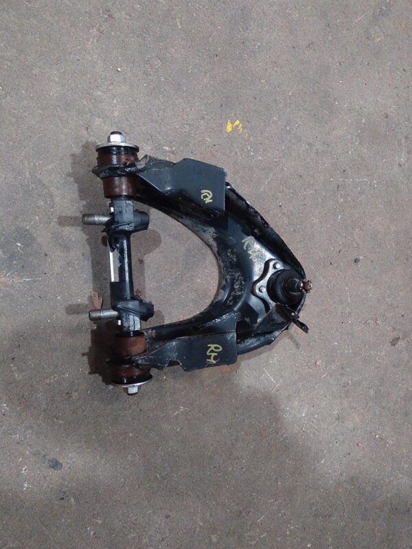2010 FORD RANGER RIGHT FRONT UPPER CONTROL ARM