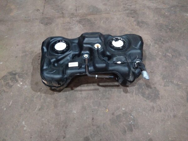 2016 NISSAN XTRAIL Fuel Tank