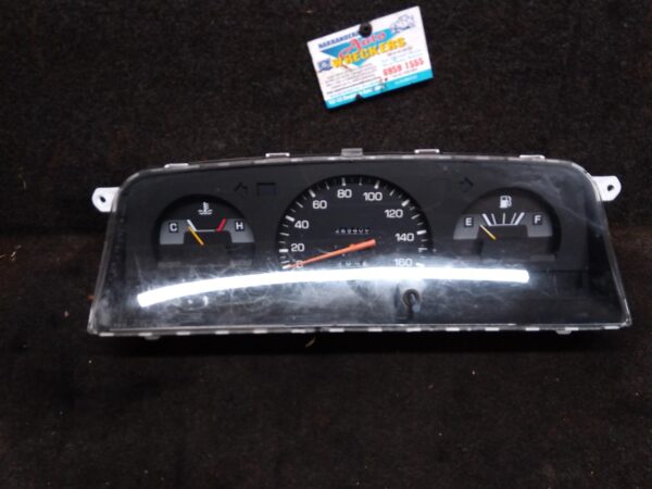 1996 TOYOTA HILUX INSTRUMENT CLUSTER