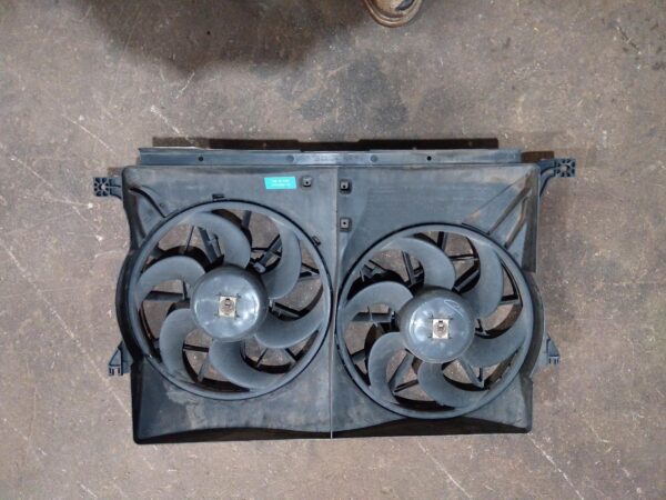 2002 FORD FALCON FAN
