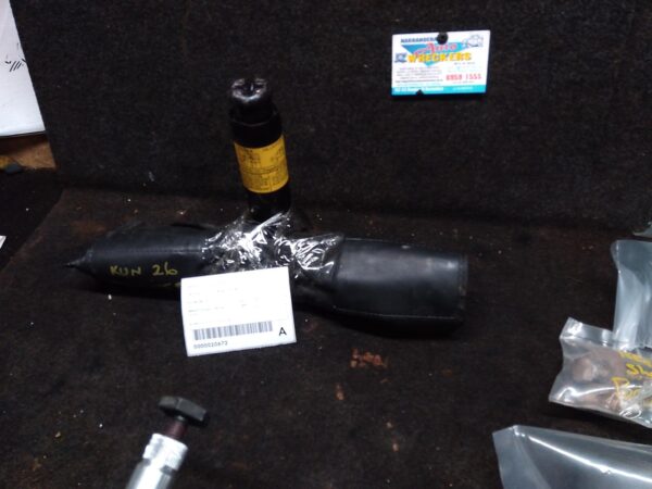 2011 TOYOTA HILUX JACK/TOOL KIT