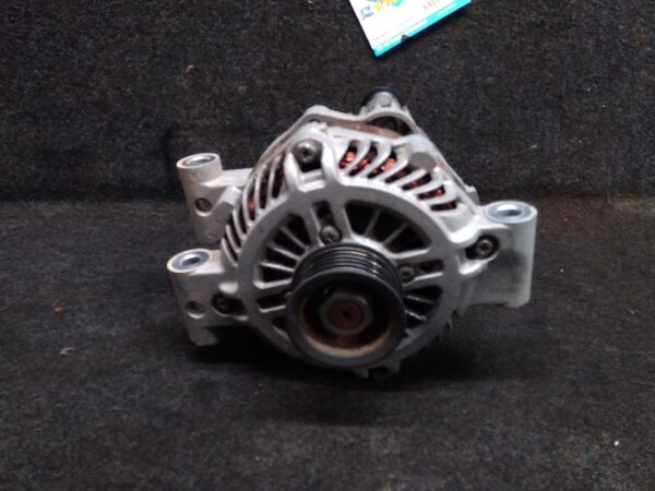 2005 HOLDEN COMMODORE ALTERNATOR