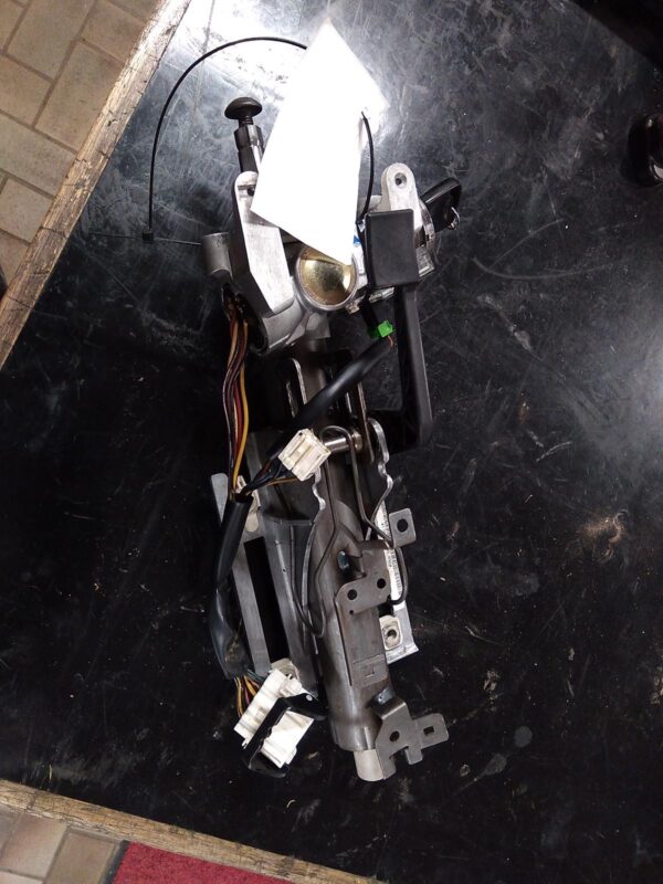 2002 FORD FALCON COLUMN