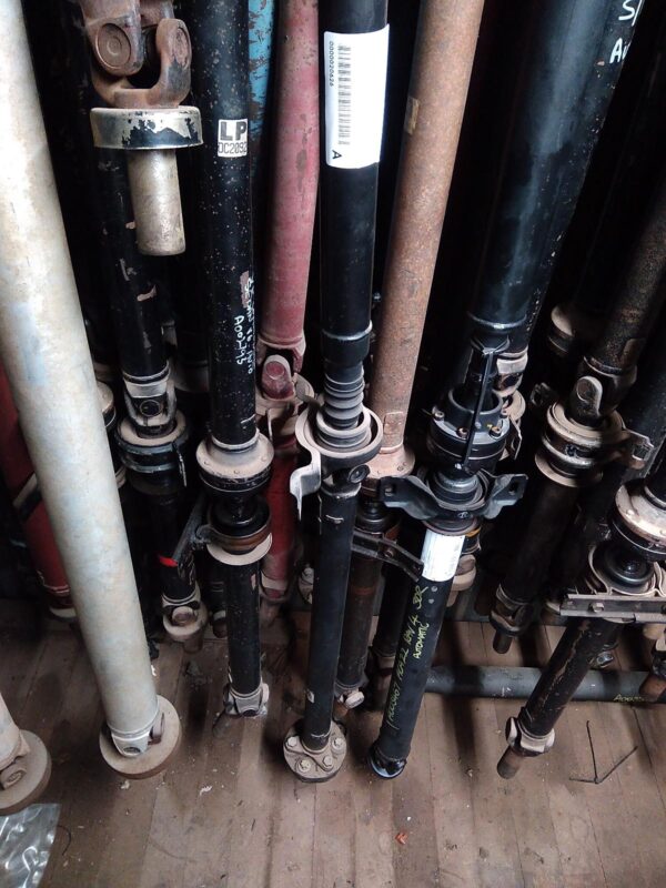 2004 HOLDEN STATESMAN/CAPRICE REAR DRIVE SHAFT