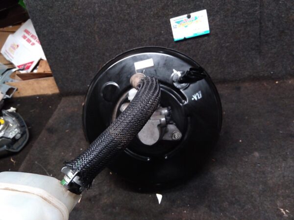 2006 LEXUS RX SERIES BRAKE BOOSTER