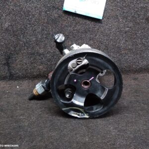 2017 TOYOTA HILUX Steering Pump
