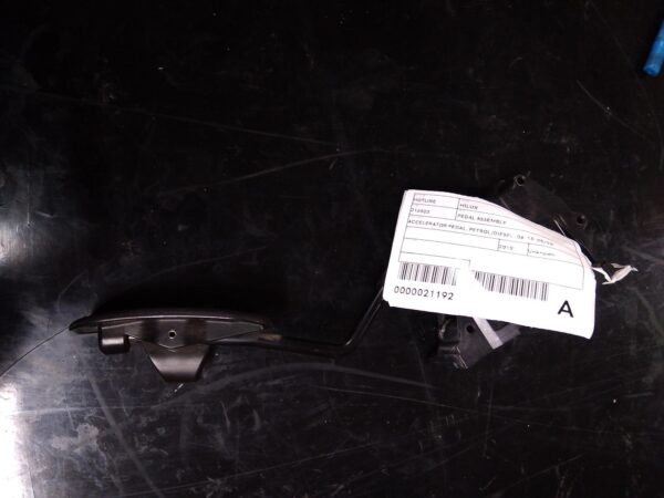 2018 TOYOTA HILUX PEDAL ASSEMBLY