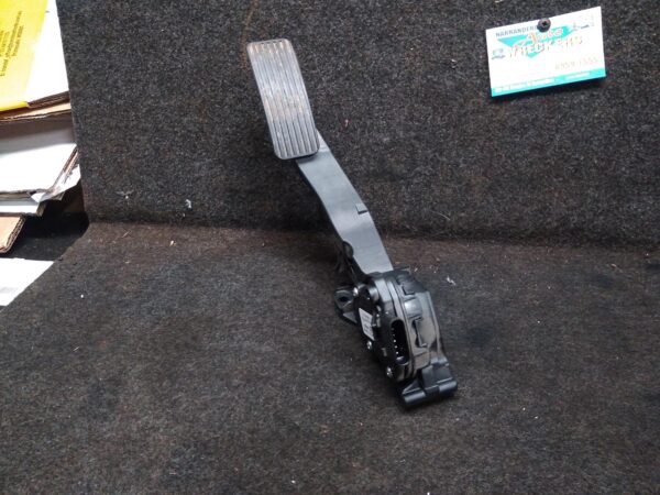 2017 HOLDEN ASTRA PEDAL ASSEMBLY