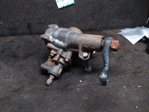 1996 TOYOTA HILUX STEERING BOX/RACK
