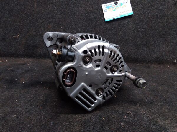 1996 TOYOTA HILUX ALTERNATOR