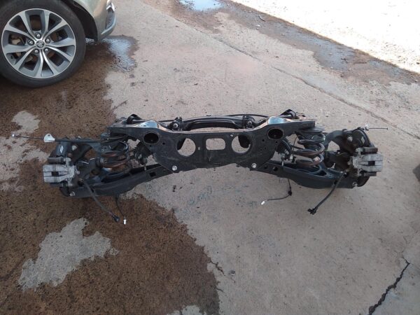 2013 TOYOTA RAV4 COMPLETE REAR SUSPEN