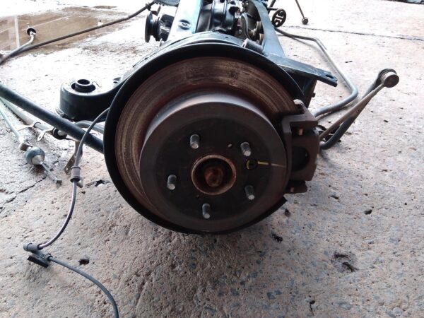 2006 LEXUS RX SERIES LEFT REAR HUB ASSEMBLY