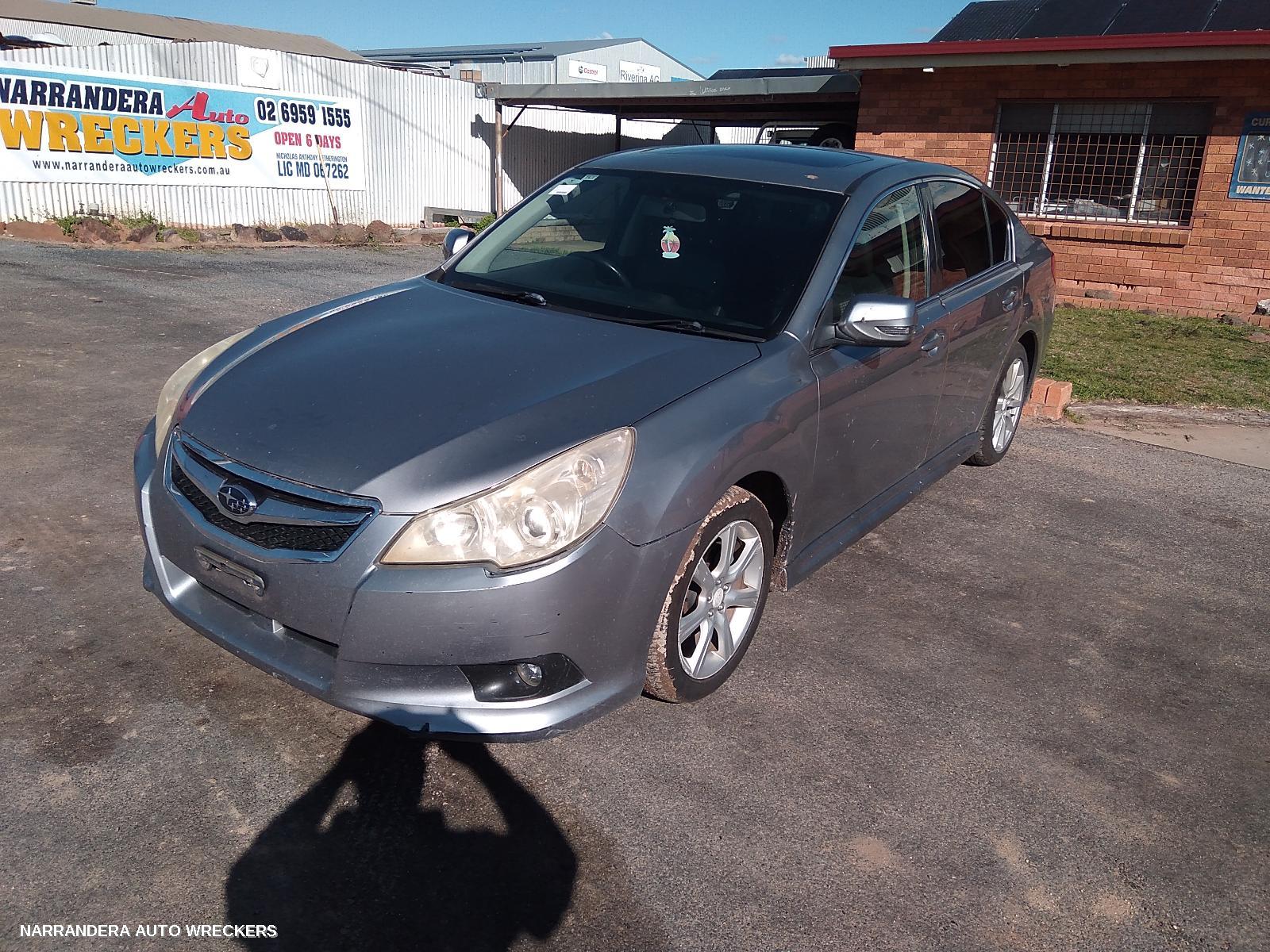 2011 SUBARU LIBERTY Bonnet