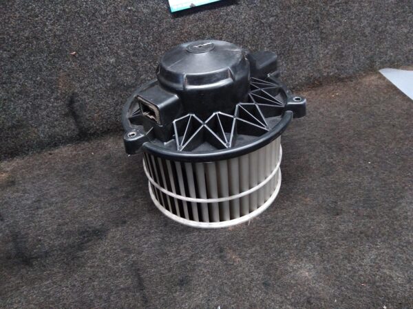 2010 FORD FALCON Heater Fan Motor