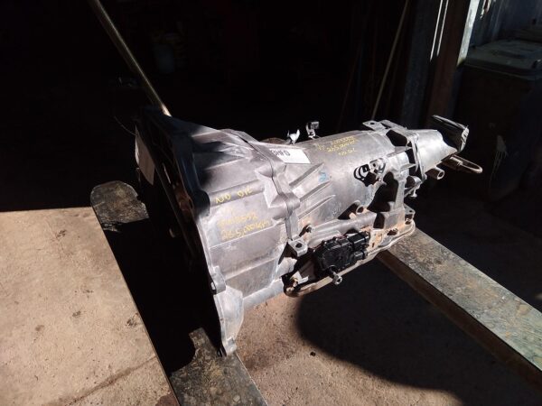 2003 HOLDEN COMMODORE TRANS/GEARBOX