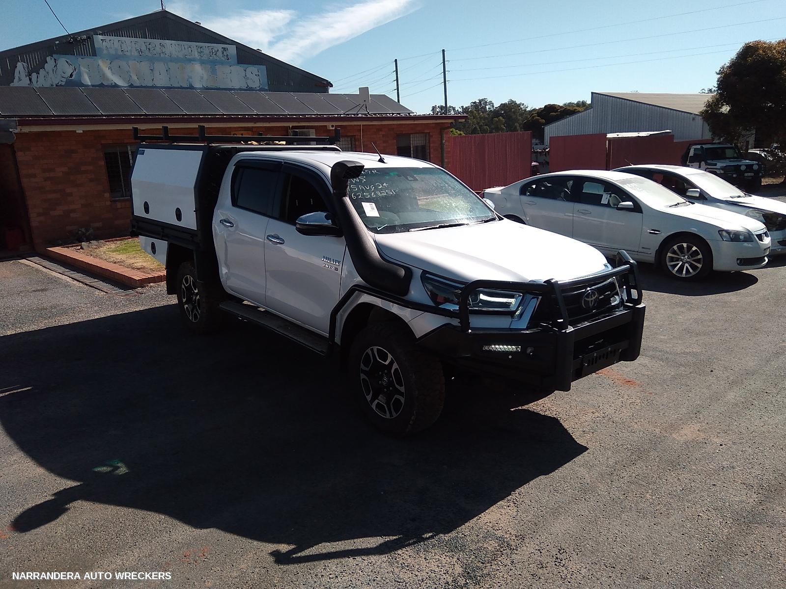 2021 TOYOTA HILUX Differential Centre