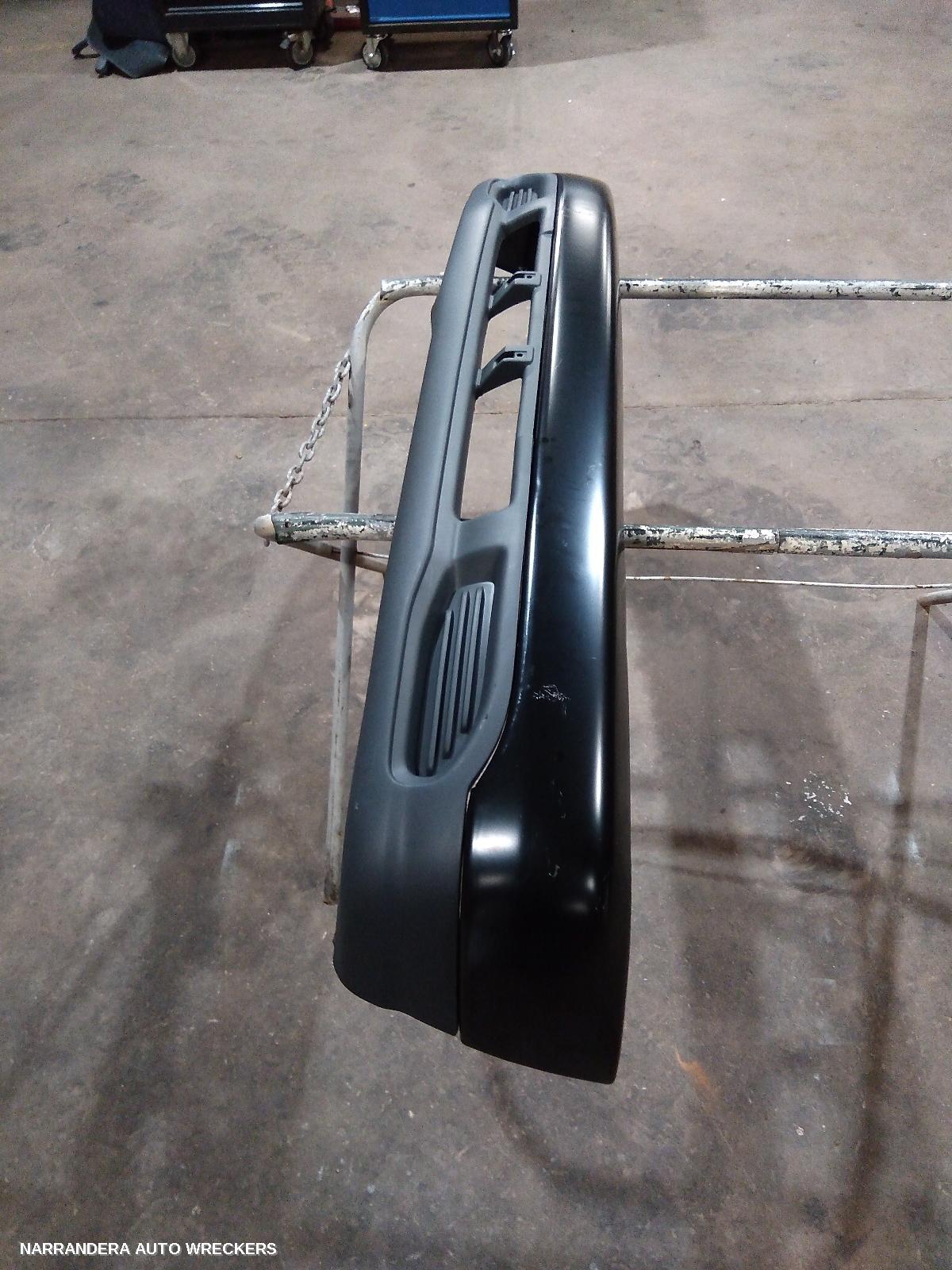 2003 TOYOTA HILUX Front Bumper