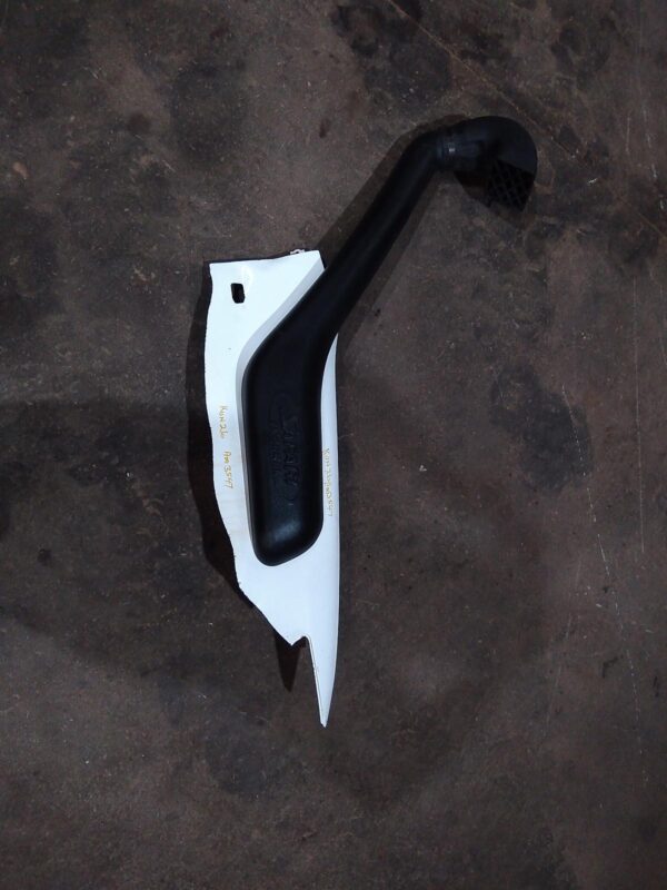 2014 TOYOTA HILUX SNORKEL