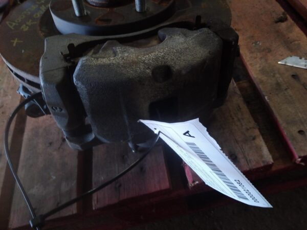 2015 MITSUBISHI OUTLANDER CALIPER