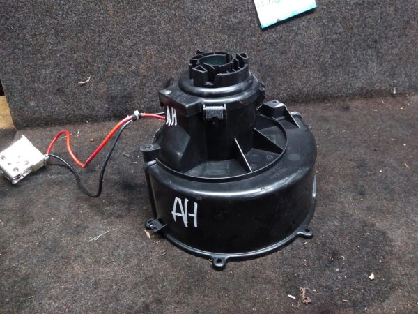 2006 HOLDEN ASTRA HEATER FAN MOTOR