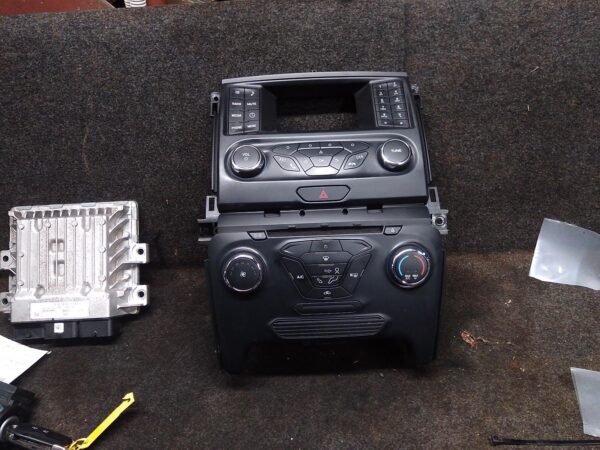 2016 FORD RANGER RADIO/CD/DVD/SAT/TV
