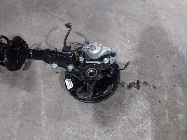 2016 HOLDEN BARINA LEFT FRONT HUB ASSEMBLY