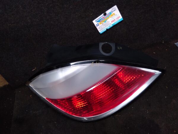 2006 HOLDEN ASTRA LEFT TAILLIGHT