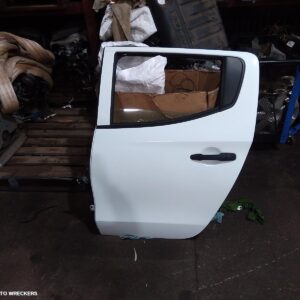 2018 MITSUBISHI TRITON Left Rear Door/Sliding