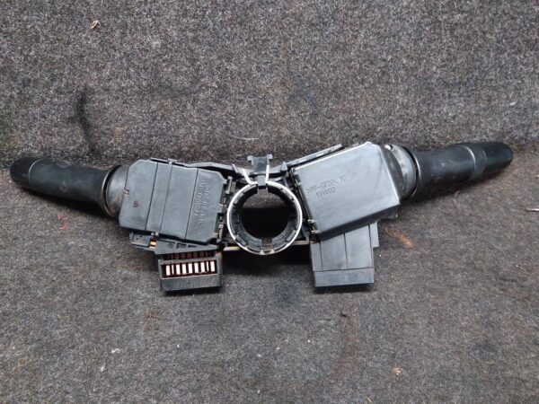 2014 TOYOTA HILUX COMBINATION SWITCH