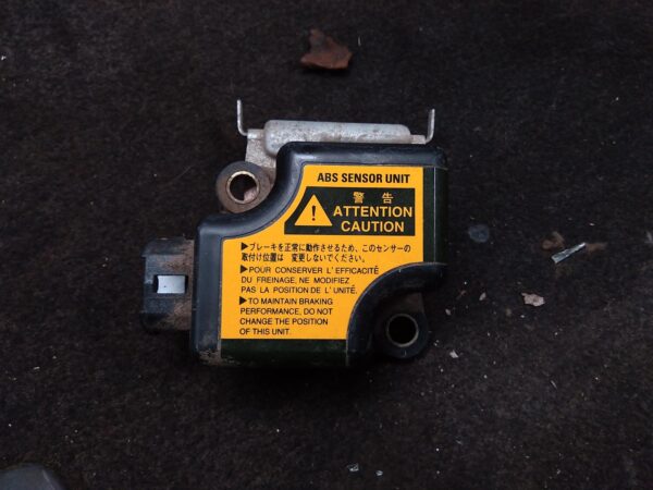 2002 TOYOTA HILUX MISC SWITCH/RELAY