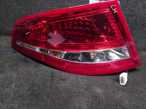 2010 FORD FALCON Left Taillight