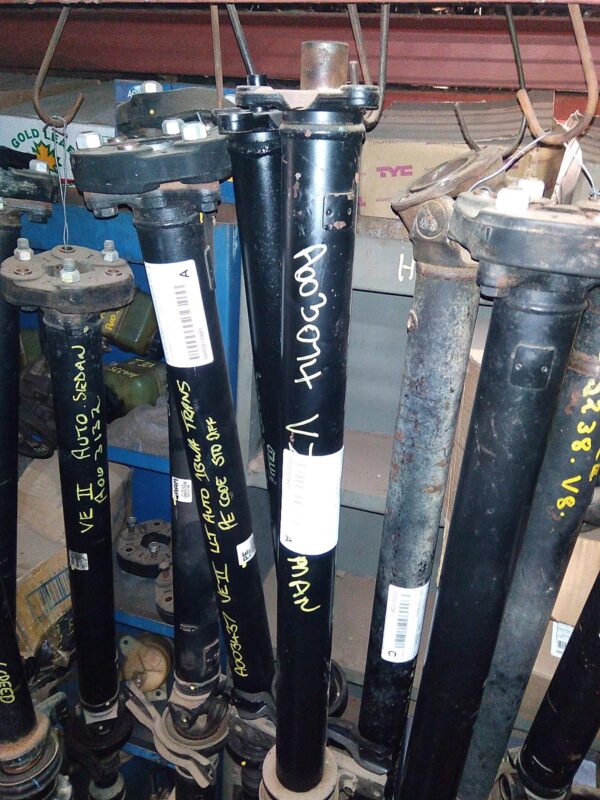 2005 HOLDEN CREWMAN REAR DRIVE SHAFT