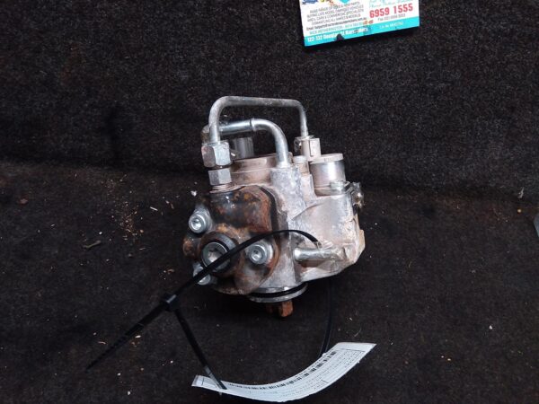 2010 MAZDA CX7 INJECTOR PUMP