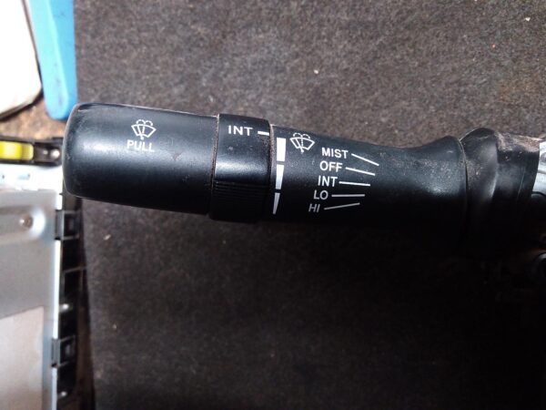 2015 TOYOTA HILUX COMBINATION SWITCH