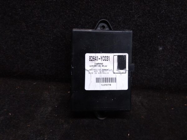 2000 TOYOTA CAMRY ECU