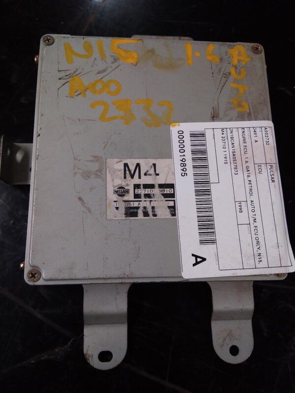 1998 NISSAN PULSAR ECU