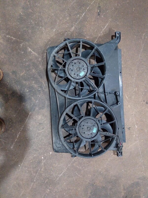 2002 FORD FALCON FAN