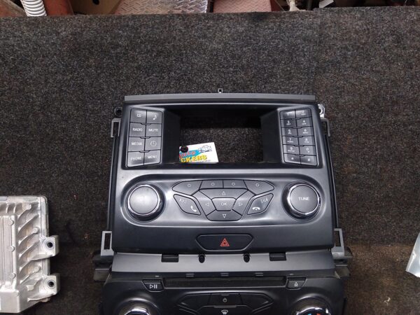 2016 FORD RANGER RADIO/CD/DVD/SAT/TV