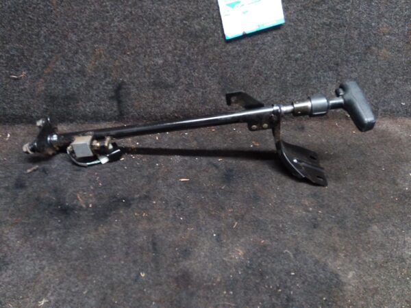 1996 TOYOTA HILUX HANDBRAKE LEVER