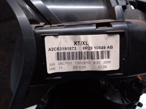 2010 FORD FALCON Instrument Cluster