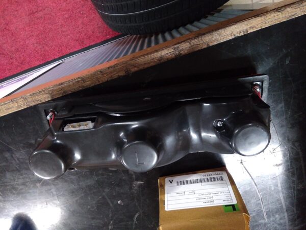 1997 NISSAN NAVARA Left Taillight