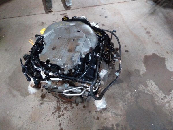2008 HOLDEN COMMODORE ENGINE