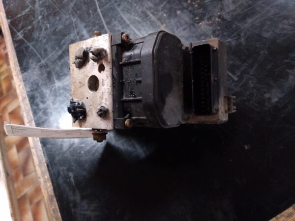 2002 FORD FALCON ABS PUMP/MODULATOR