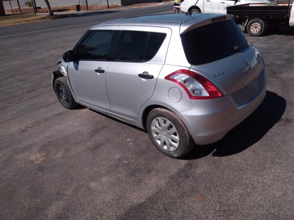 2011 SUZUKI SWIFT RIGHT TAILLIGHT